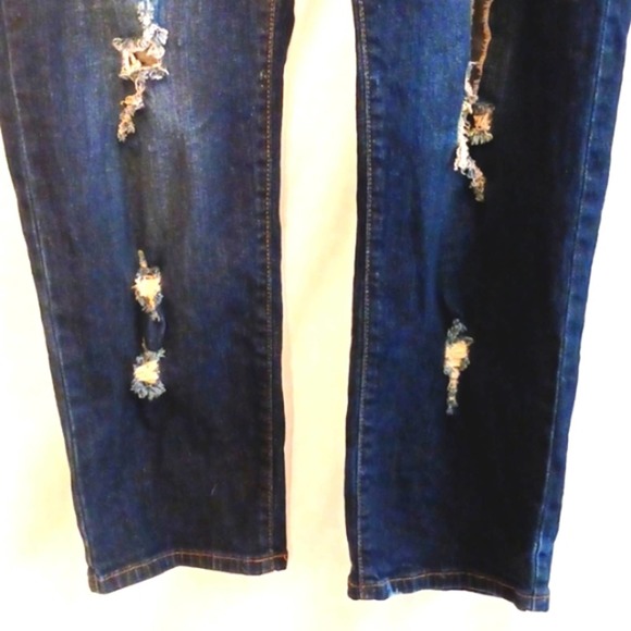 V.I.P JEANS Plus Size 14 Dark Blue Stone Washed Distress Holes Whiskering Boho - Picture 5 of 13